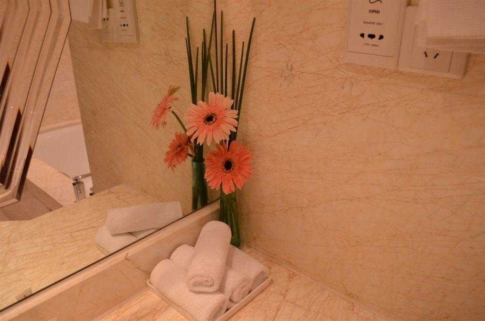 New Century Grand Hotel Пекин Экстерьер фото